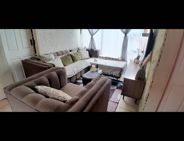 3 BEDROOM HOUSE FOR SALE IN WINDMILL PARK